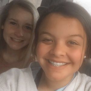 Meet your Posher, Ava